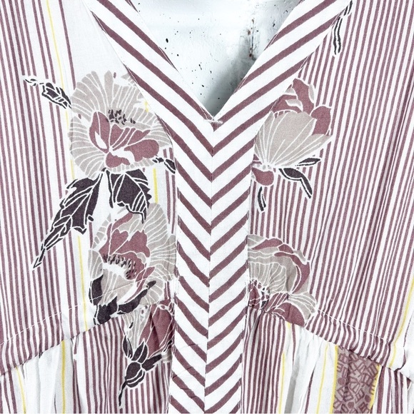 O’NEILL mauve & ivory floral striped Angie V-Neck Maxi Dress x-small - Picture 8 of 13